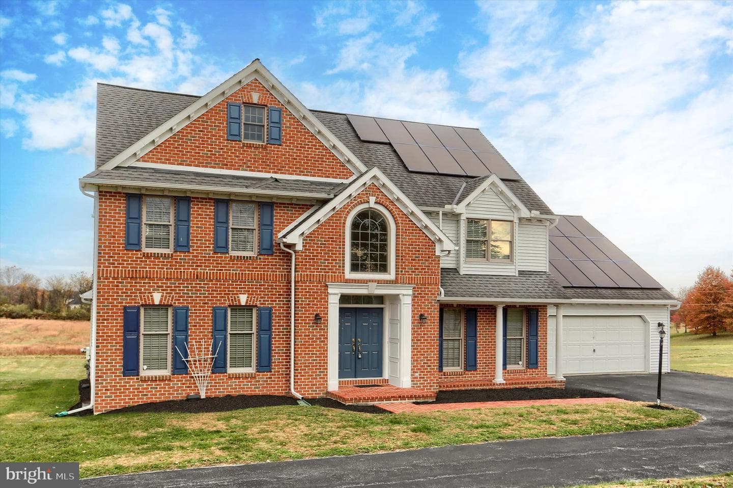 1195 Cherrington Lane photo 3