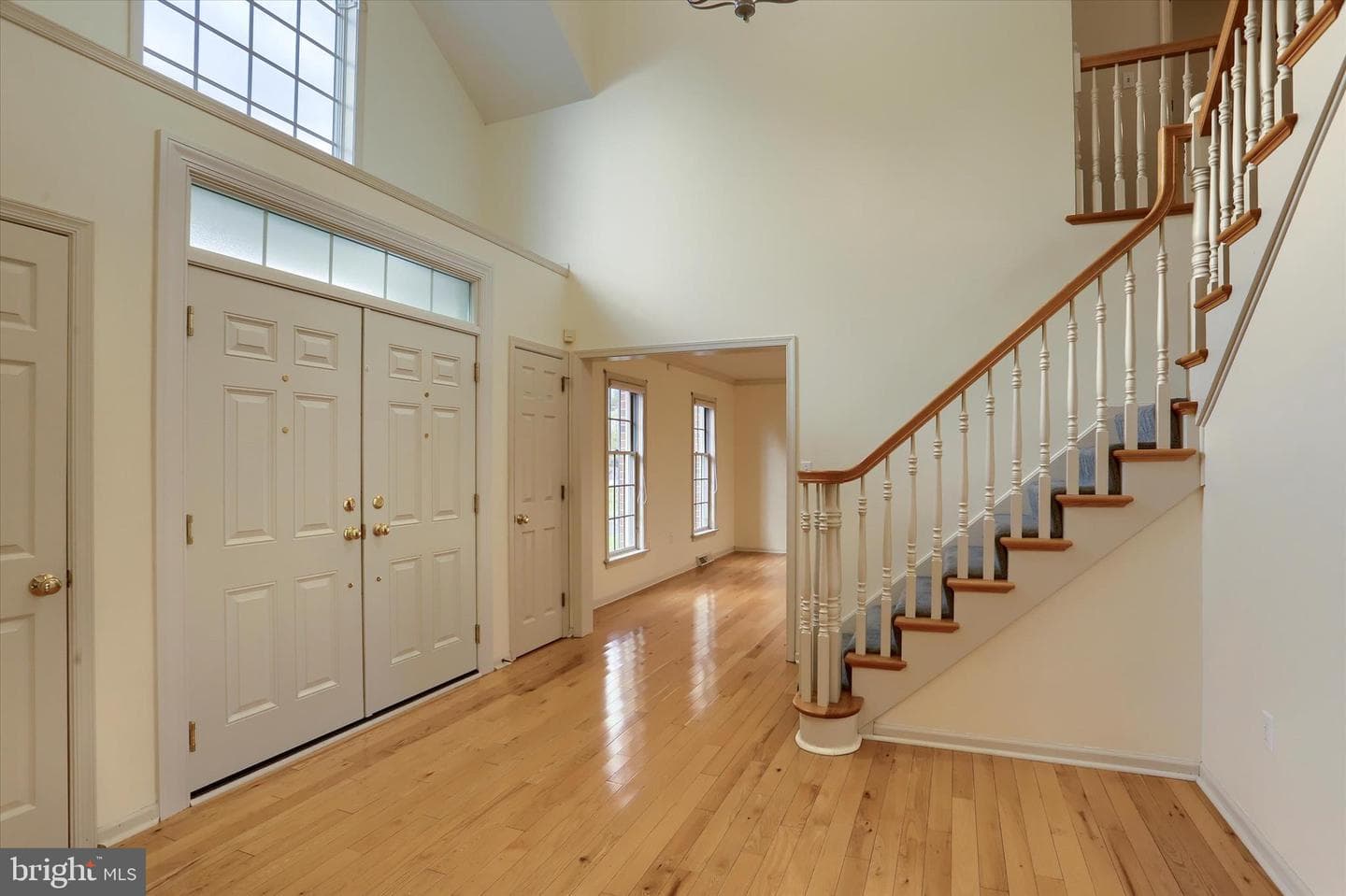 1195 Cherrington Lane photo 8