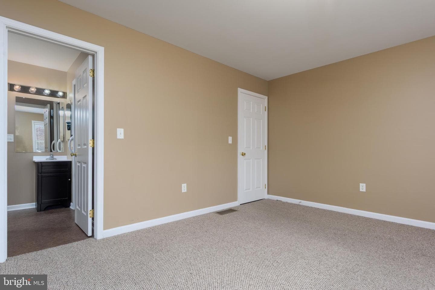 223 Silver Leaf Ridge photo 18