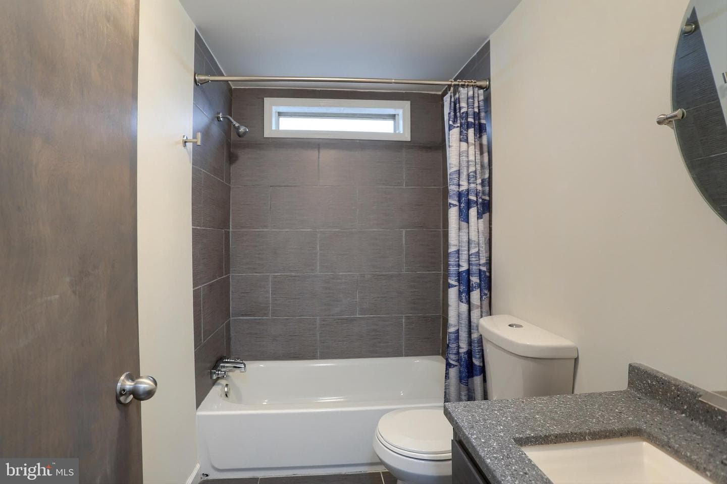 292 Dallas Drive photo 32
