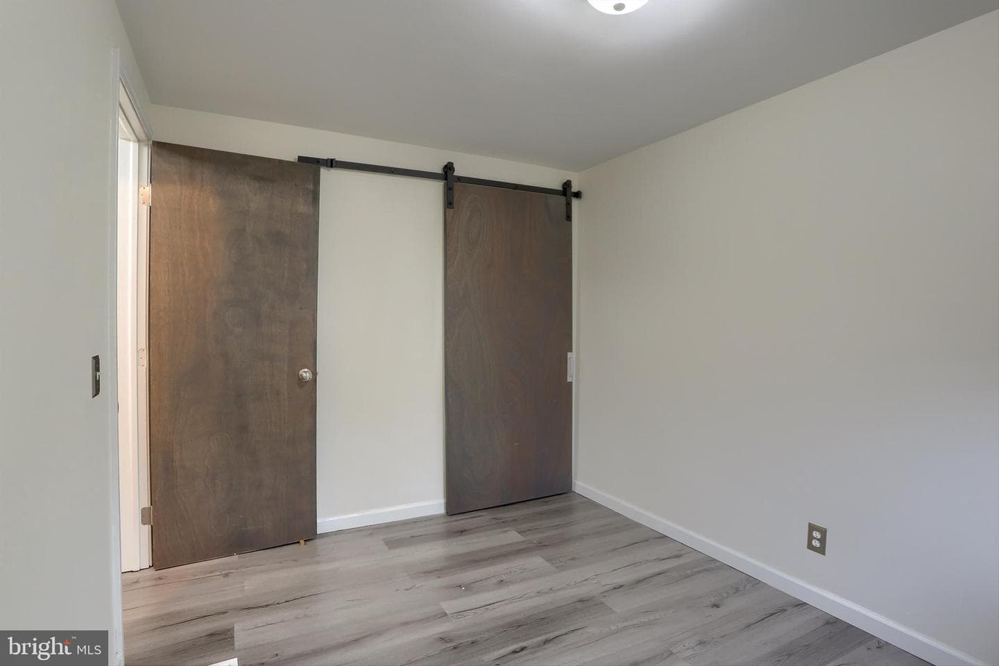 292 Dallas Drive photo 37