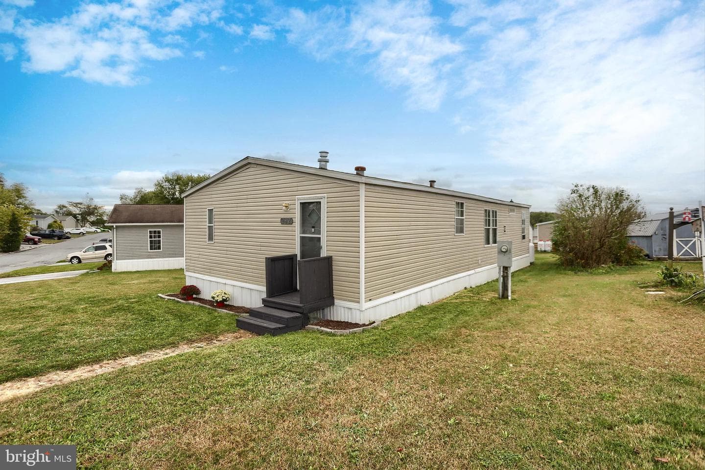 292 Dallas Drive photo 4