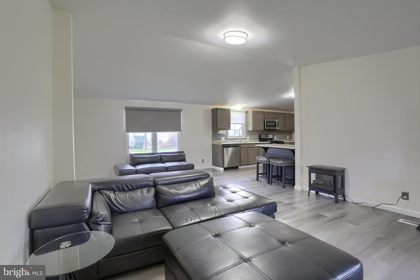 292 Dallas Drive photo 8