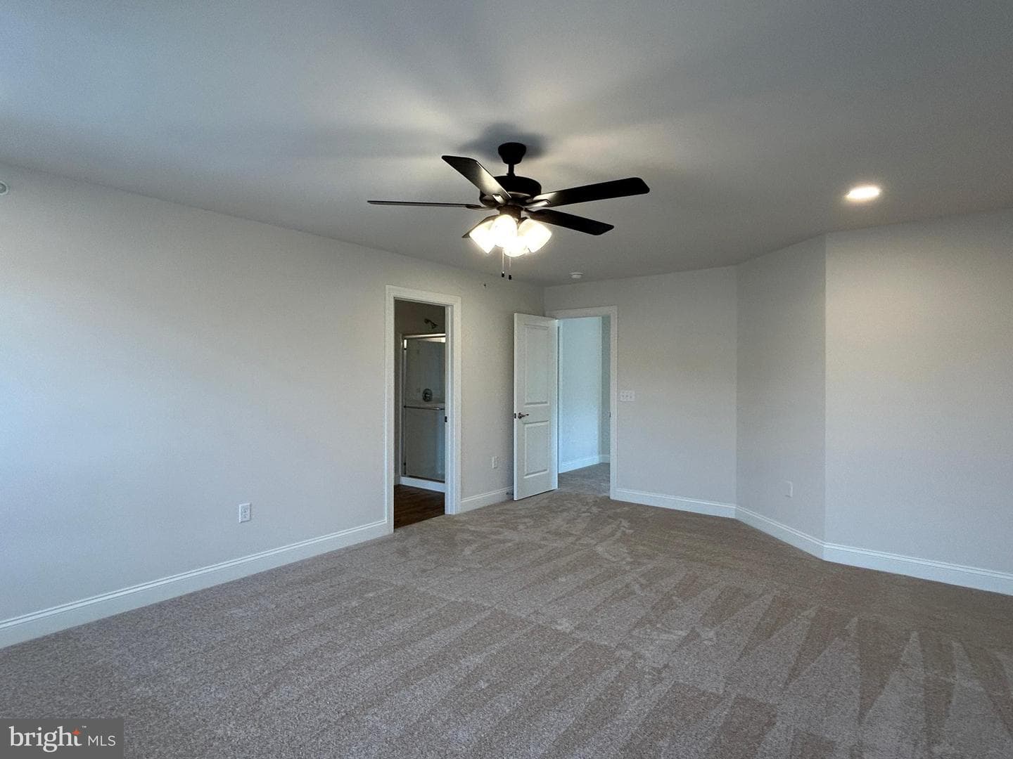 124 Magnolia Drive photo 19