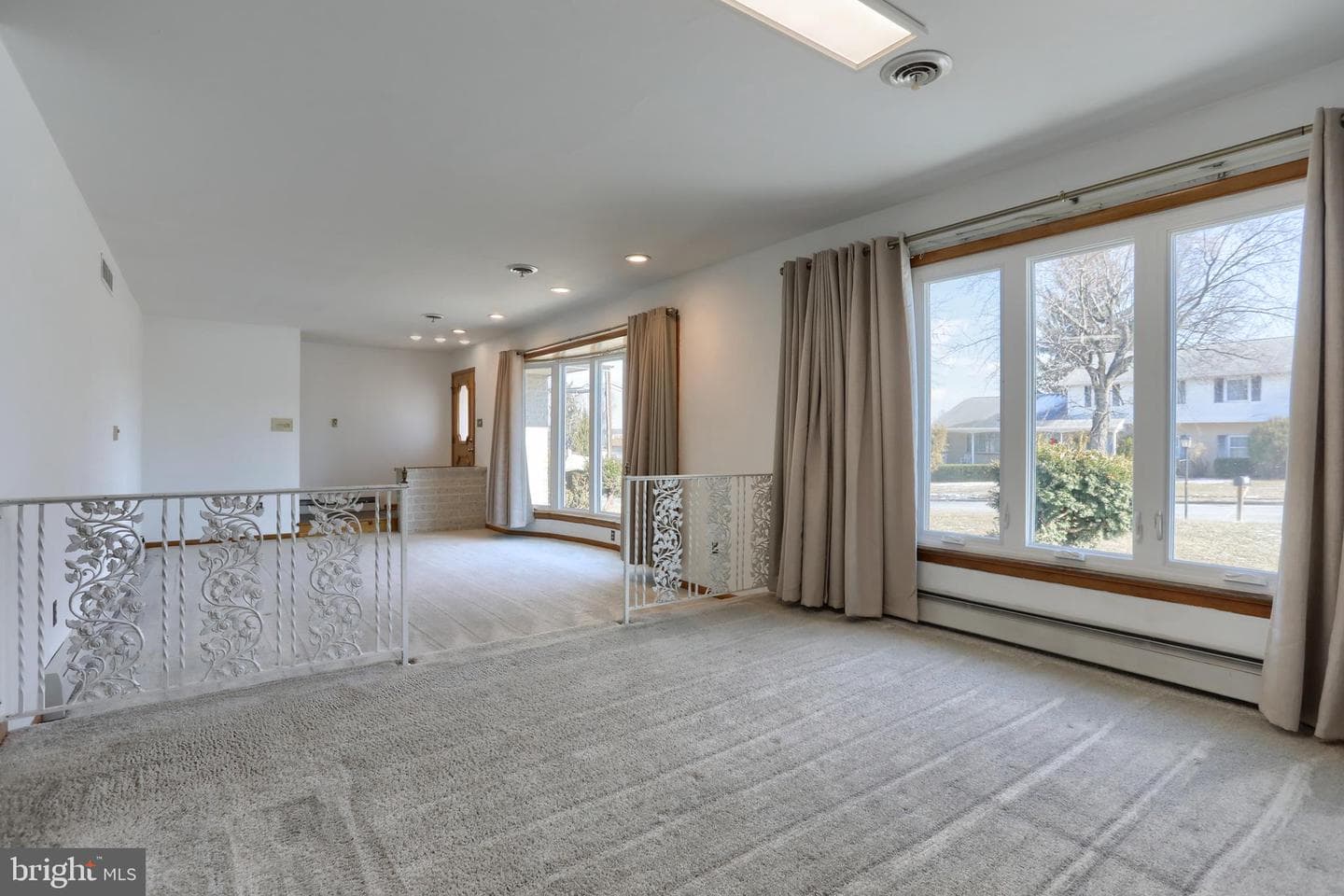300 Eddington Avenue photo 11