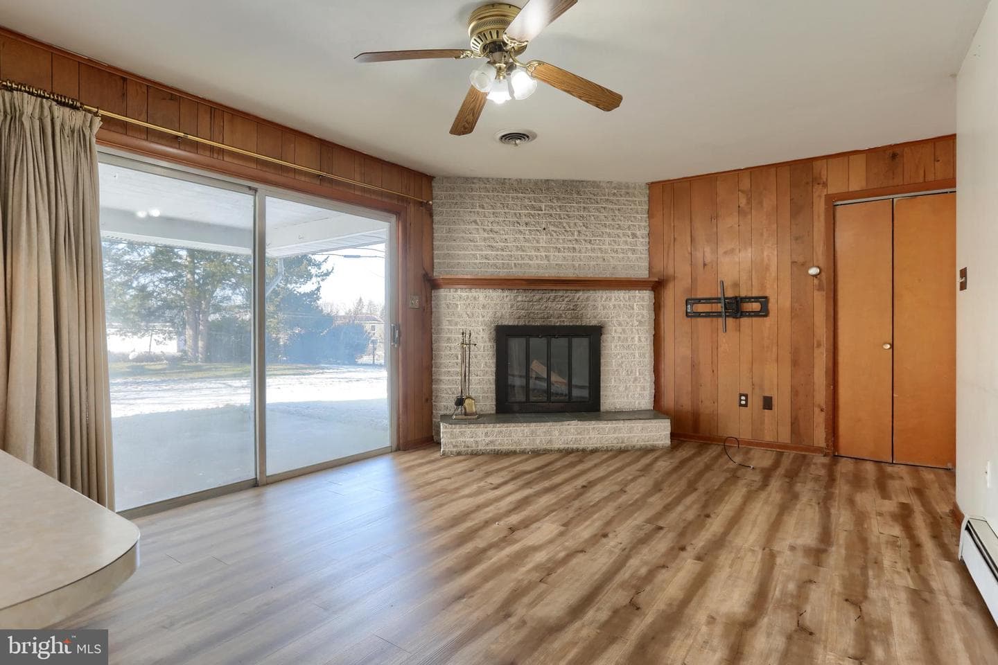 300 Eddington Avenue photo 14