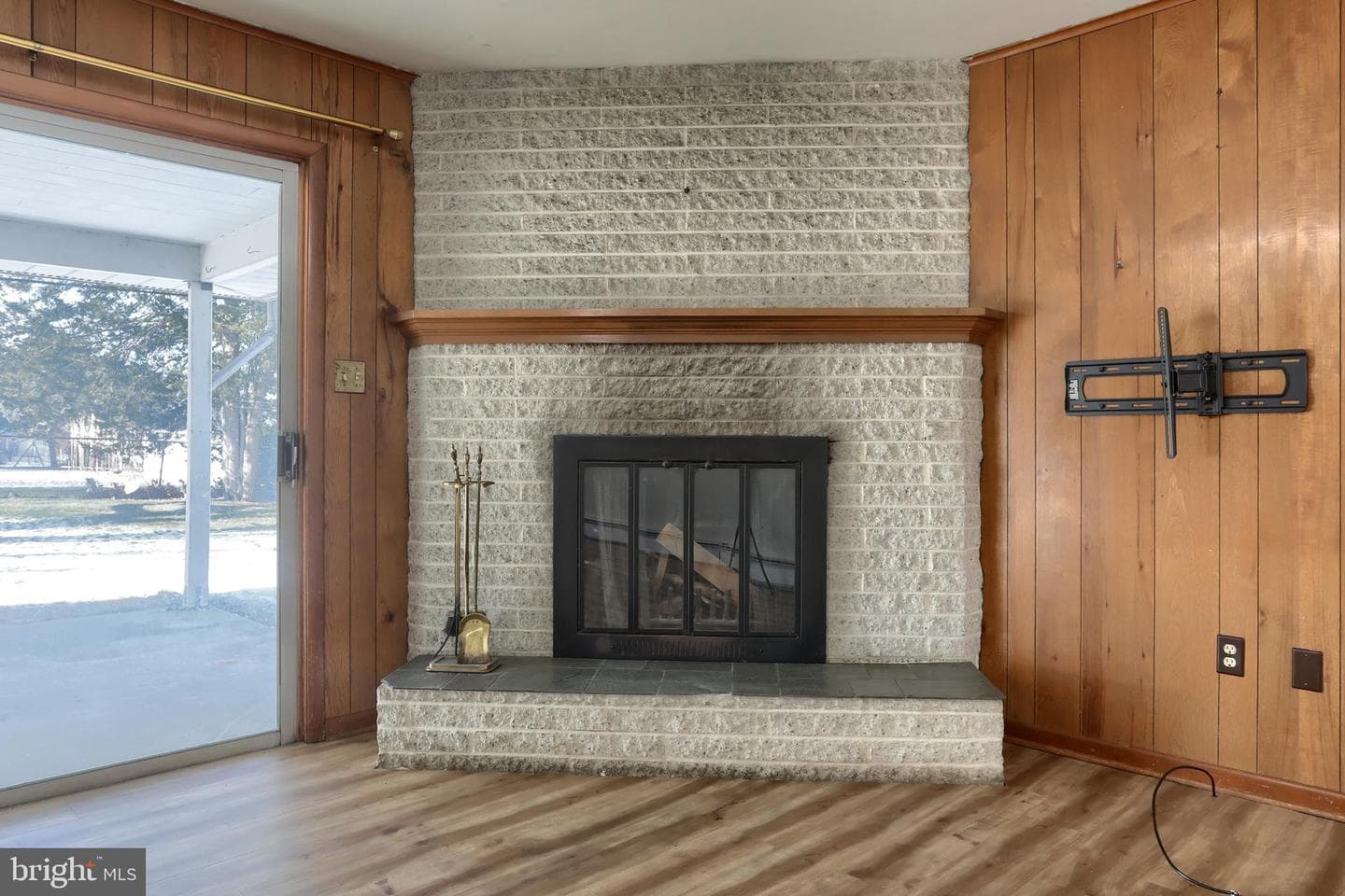 300 Eddington Avenue photo 16