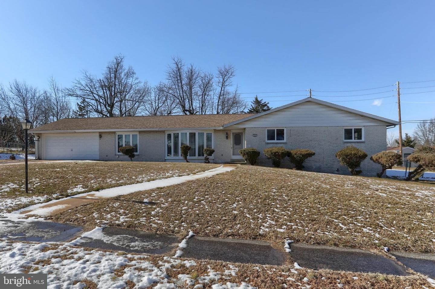 300 Eddington Avenue photo 2