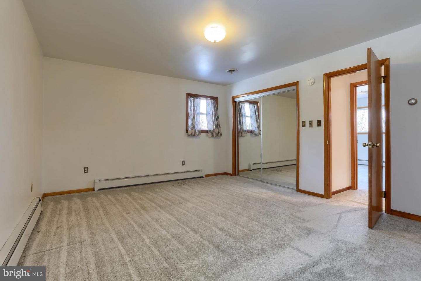 300 Eddington Avenue photo 24