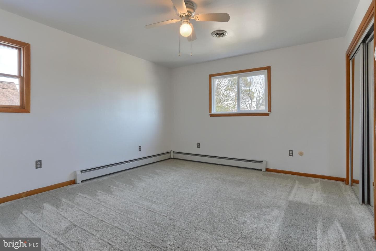 300 Eddington Avenue photo 31