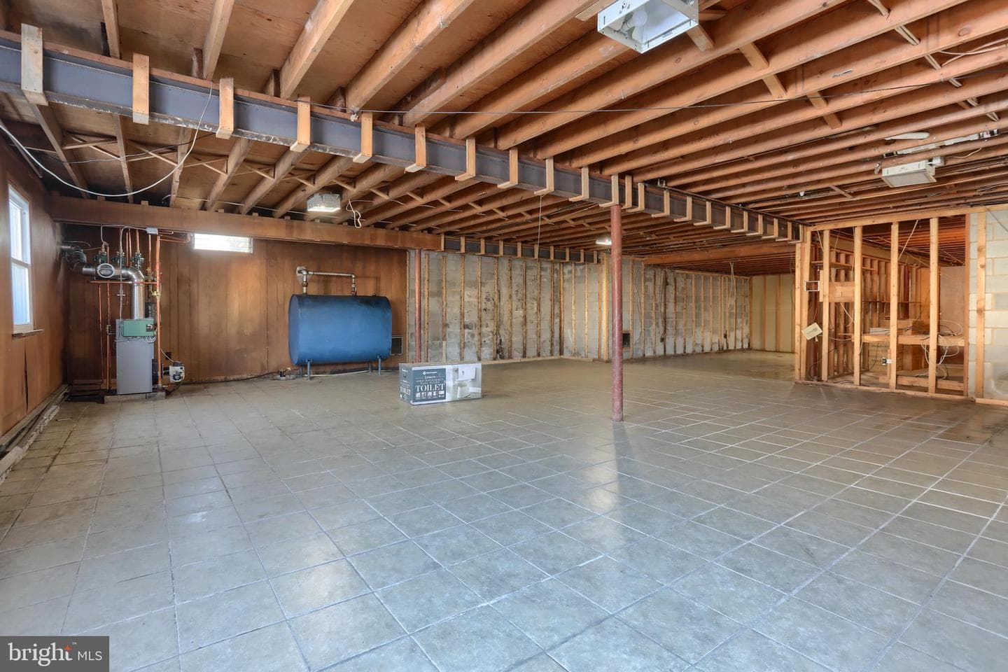300 Eddington Avenue photo 35