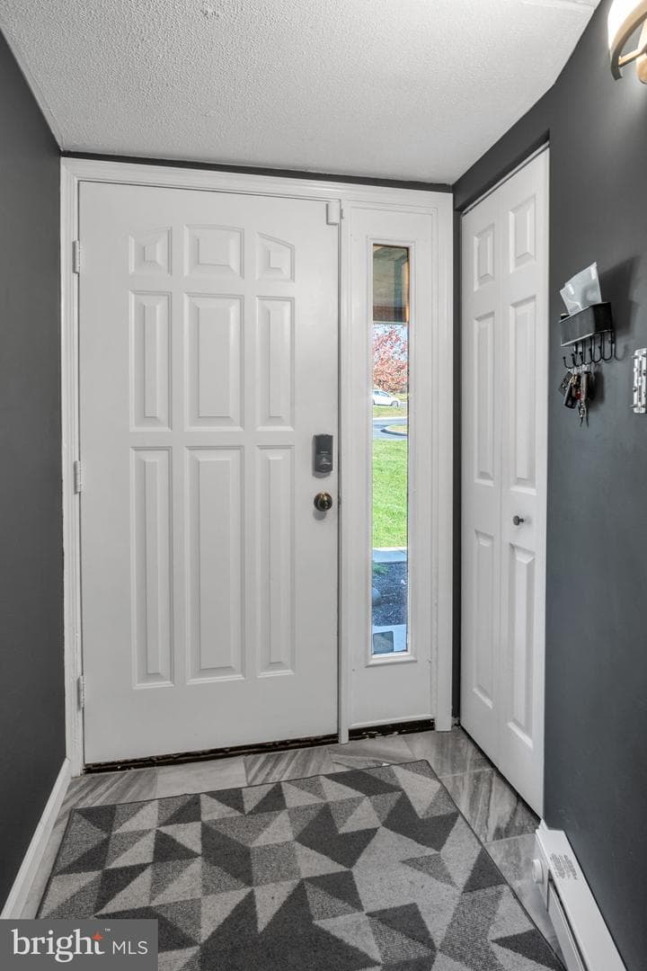 1010 Cherrington Drive photo 6