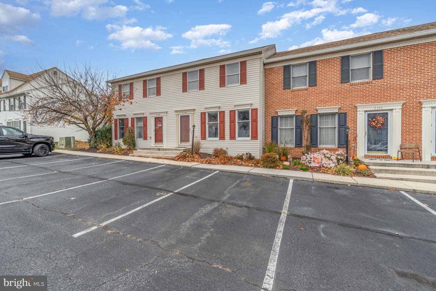 6344 Darlington Drive photo 3