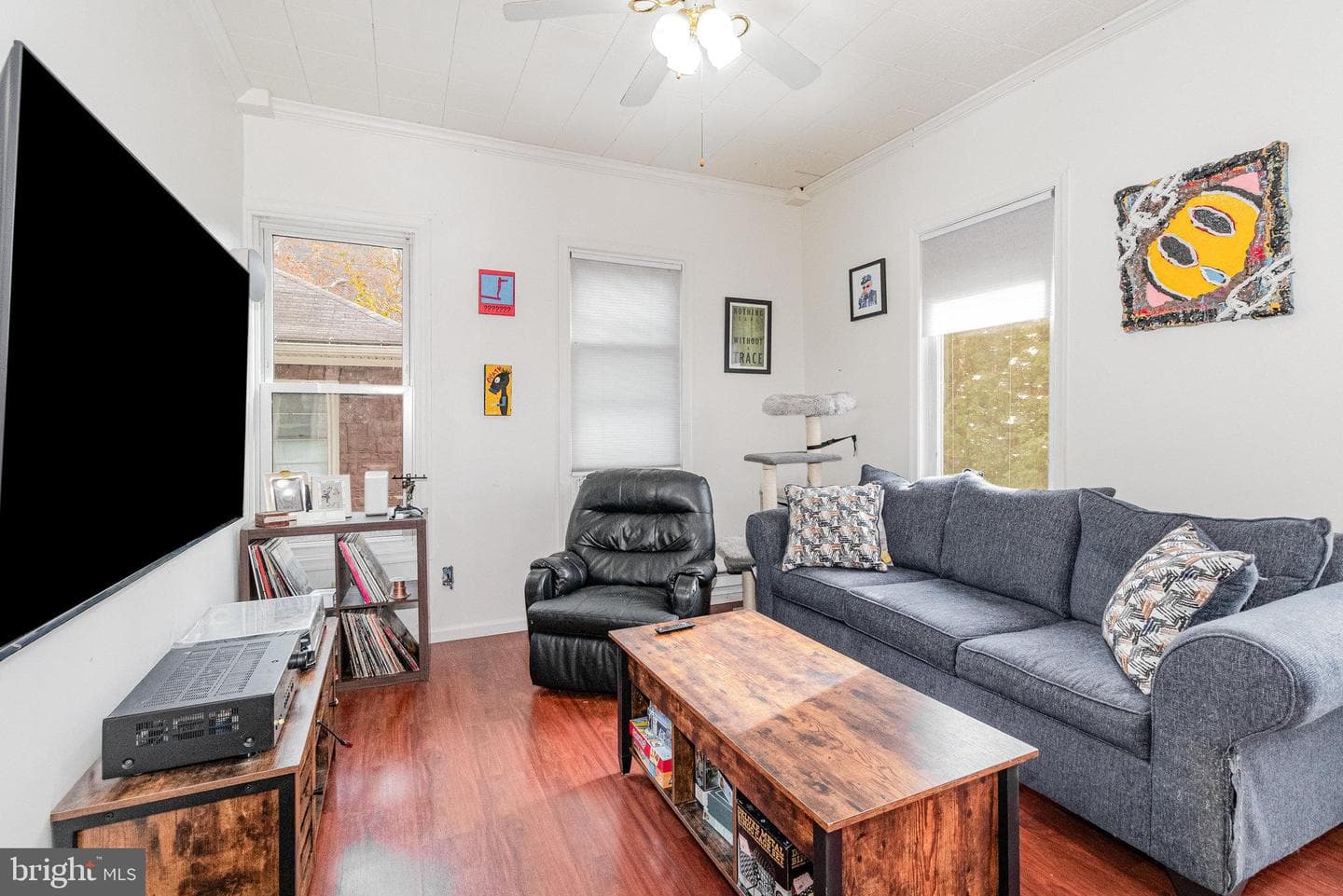 302 Juniata Street photo 18