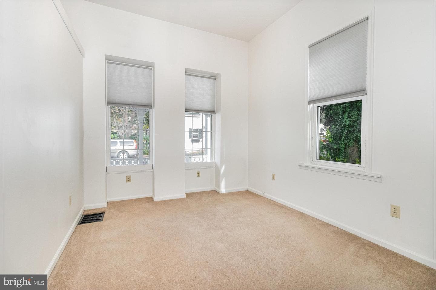302 Juniata Street photo 7