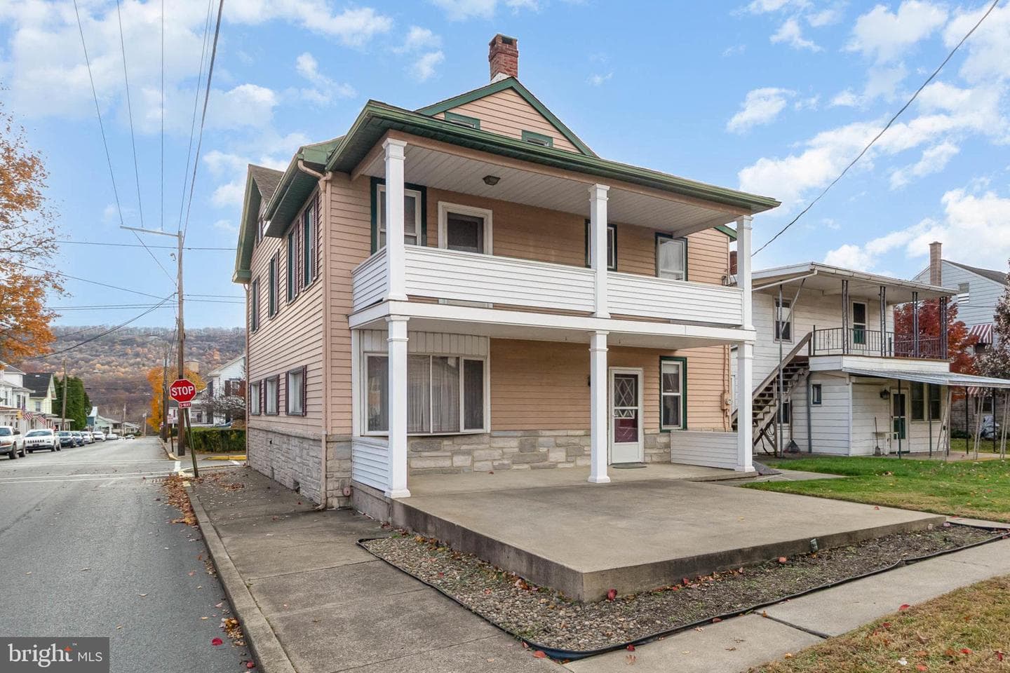 477 North Street, Millersburg