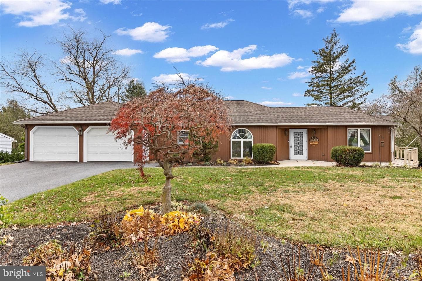 551 Strites Road photo 2