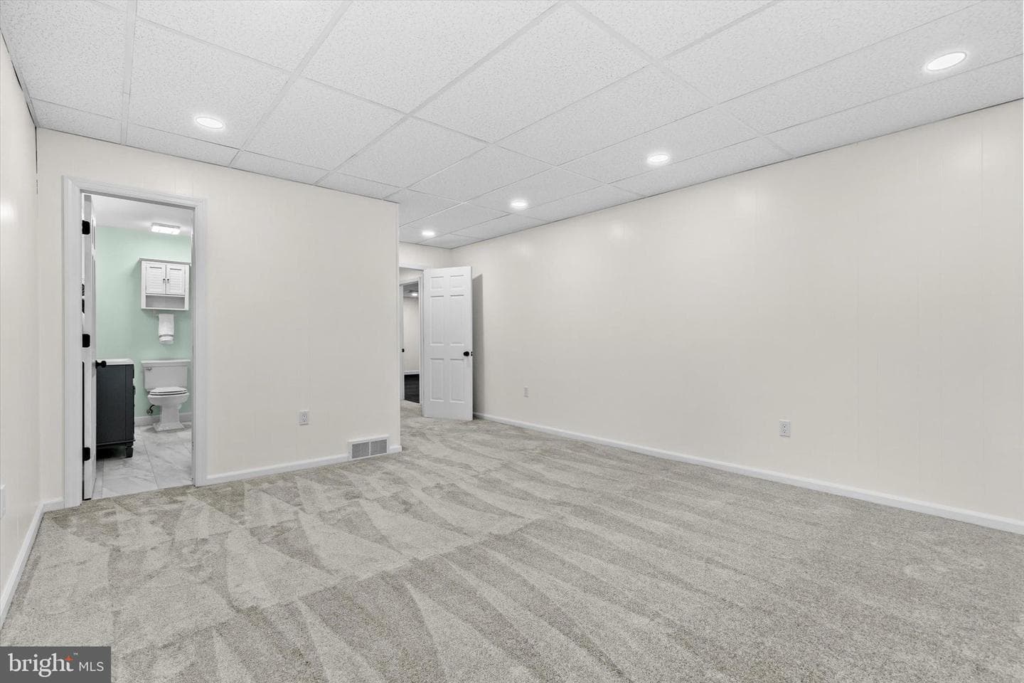 551 Strites Road photo 32