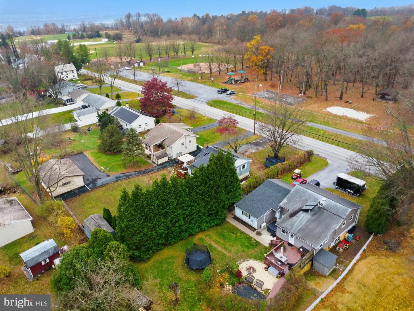 715 Claster Boulevard photo 34