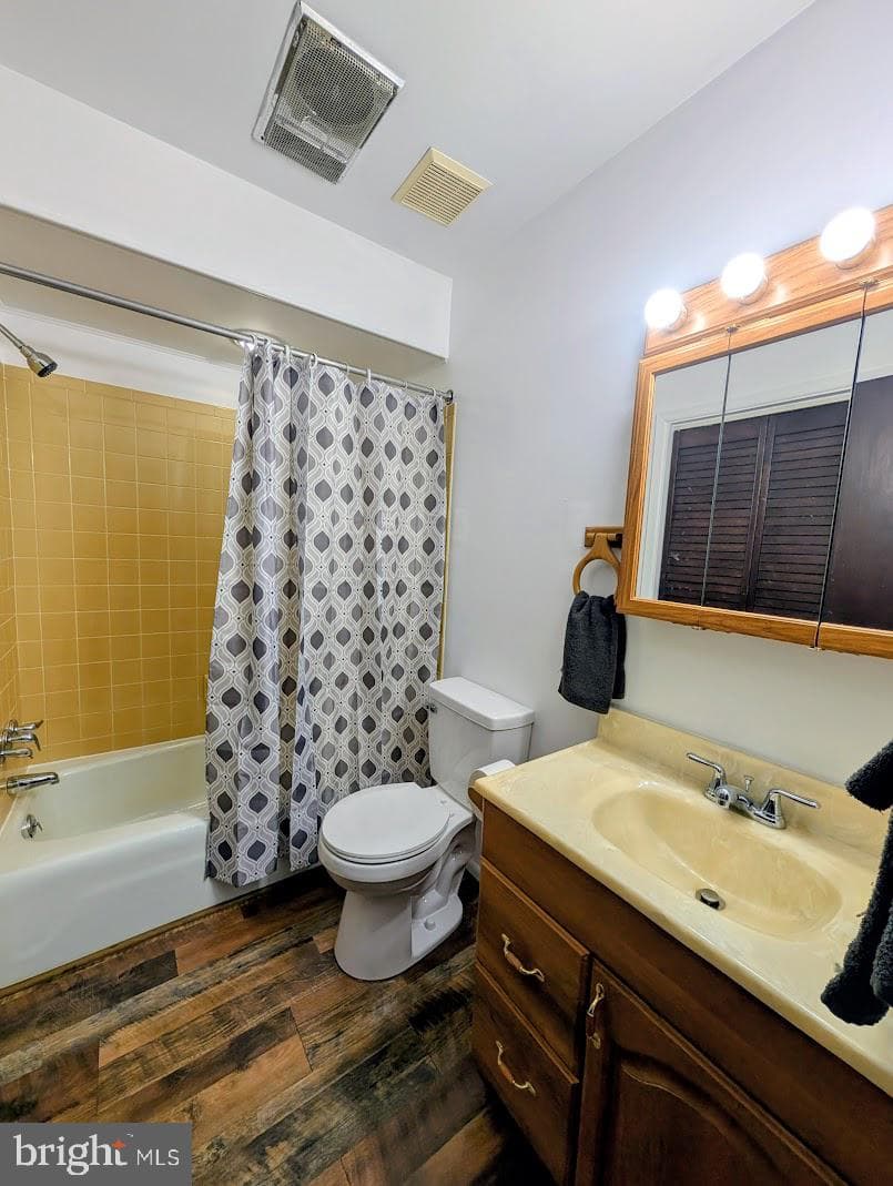 5905 Larue Street photo 10