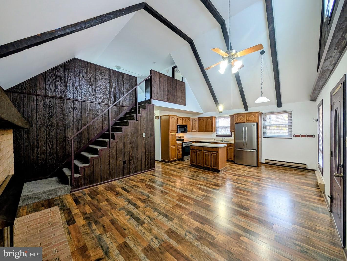 5905 Larue Street photo 2