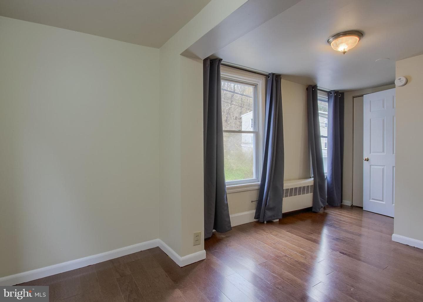 342 S 3rd Street photo 14