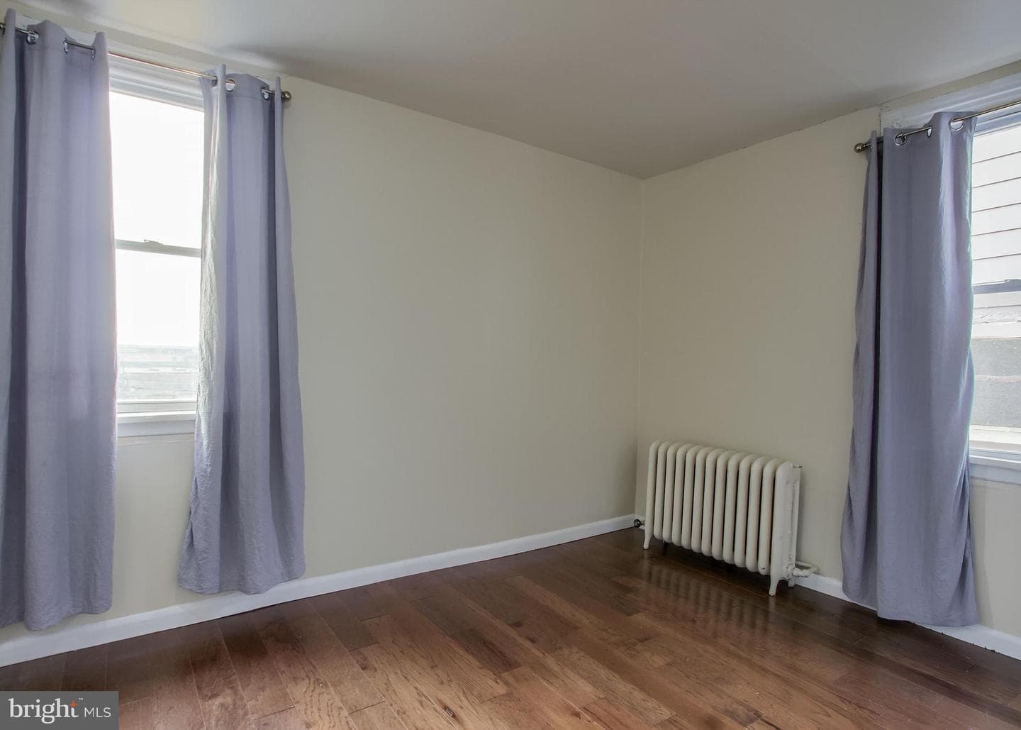 342 S 3rd Street photo 16