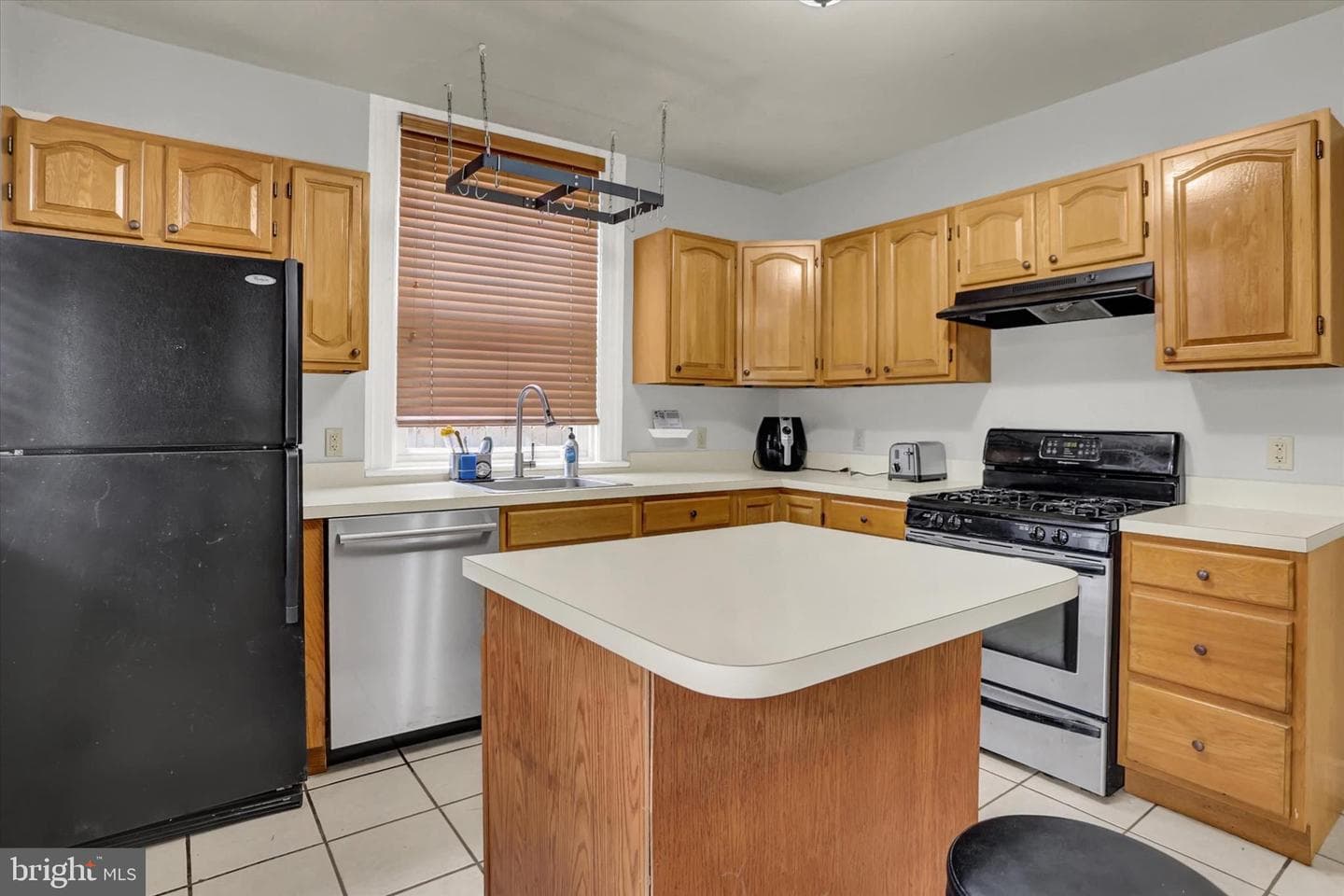 2412 N 2nd Street photo 15