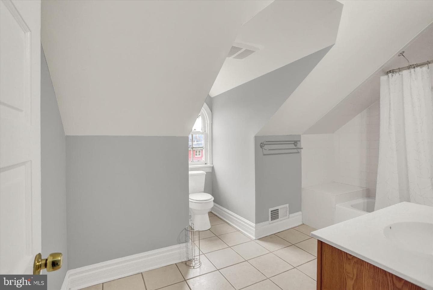2412 N 2nd Street photo 32
