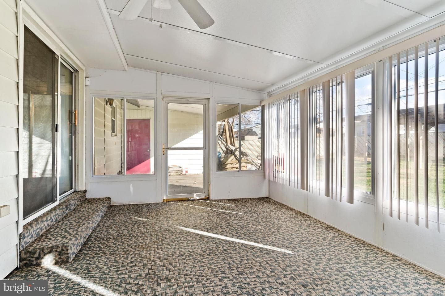 16 Nissley Drive photo 18