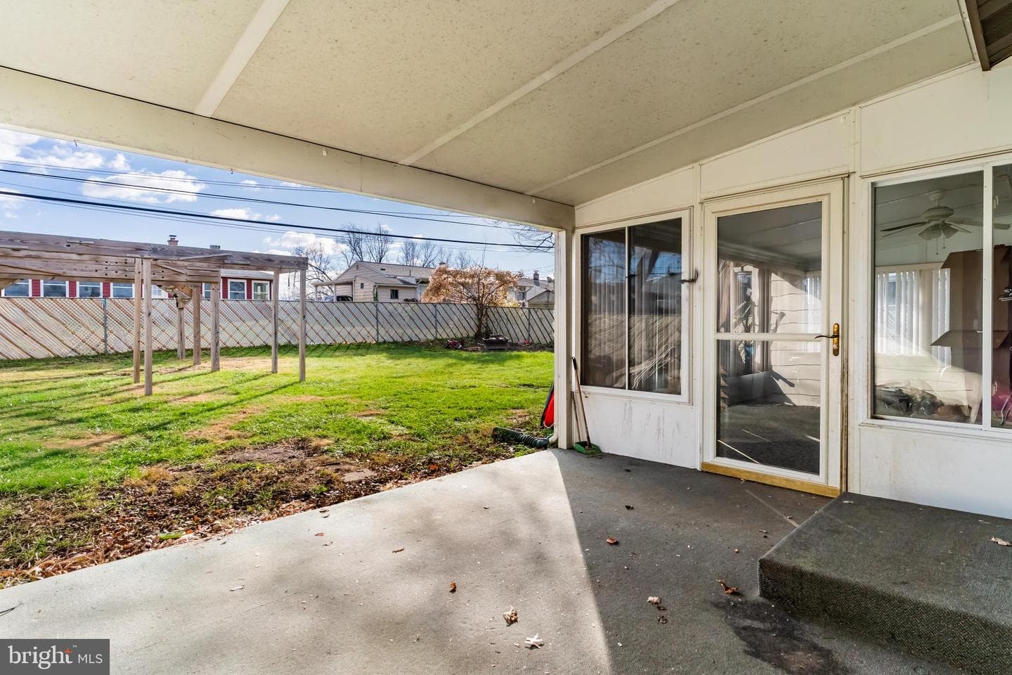 16 Nissley Drive photo 7