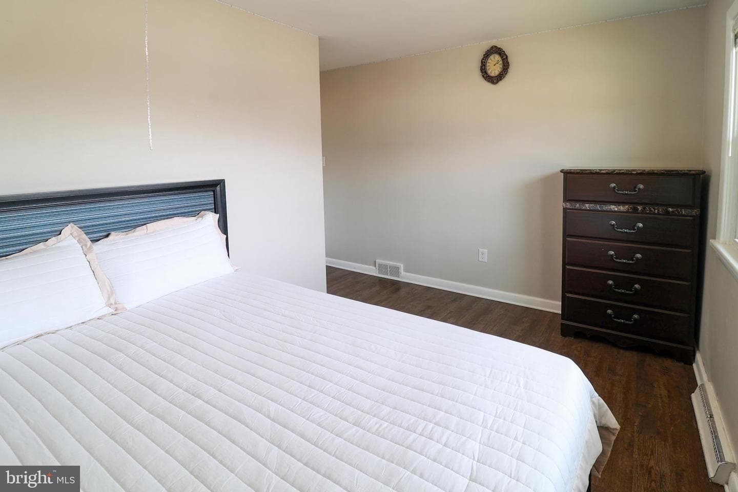 690 Carbon Avenue photo 18