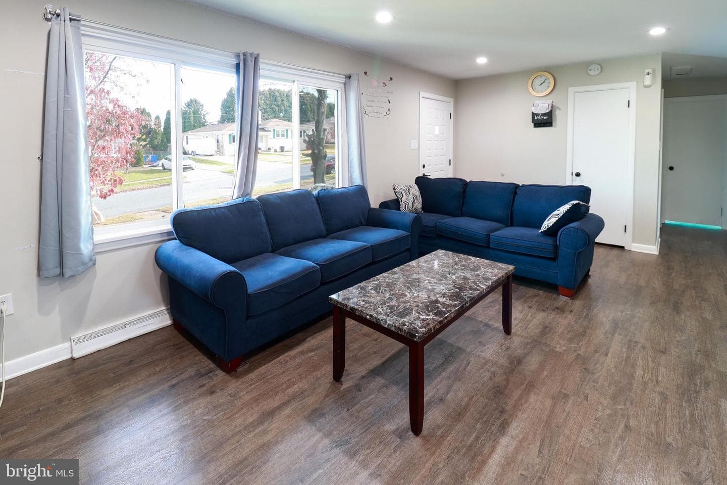 690 Carbon Avenue photo 9