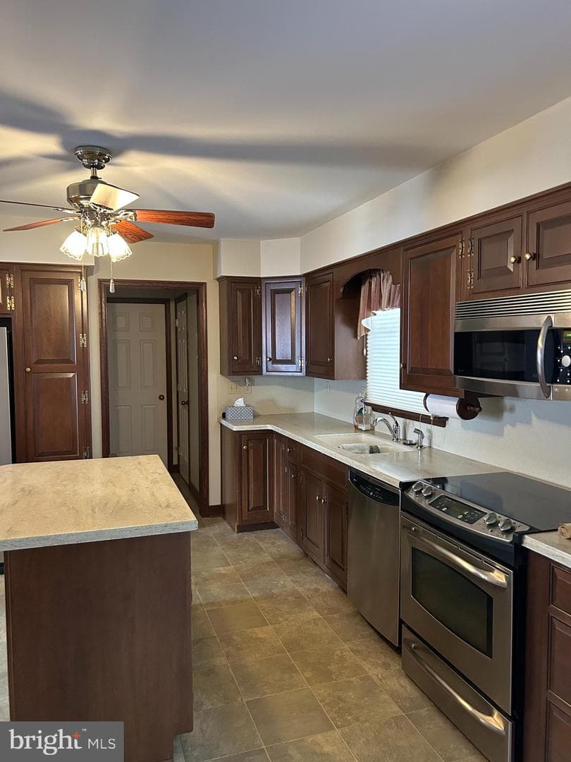 2430 E Bayberry Drive photo 6