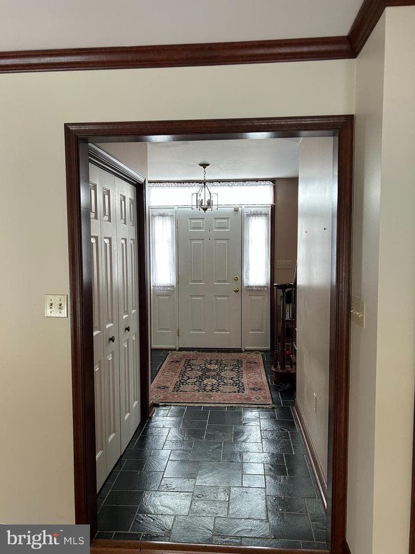2430 E Bayberry Drive photo 9