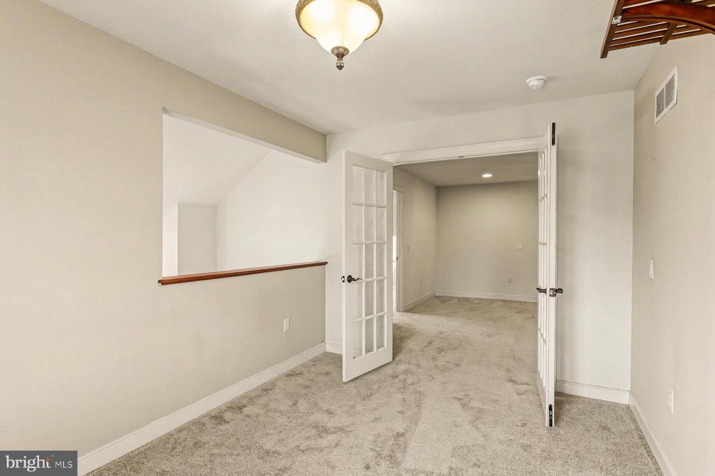 4528 Laurelwood Drive photo 32