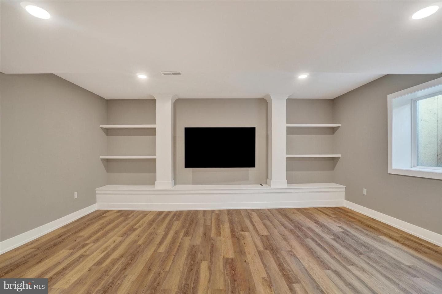 7186 Sterling Road photo 36