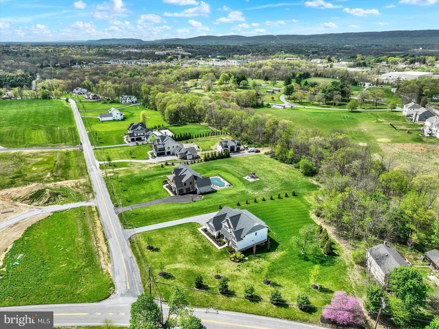 7186 Sterling Road photo 47