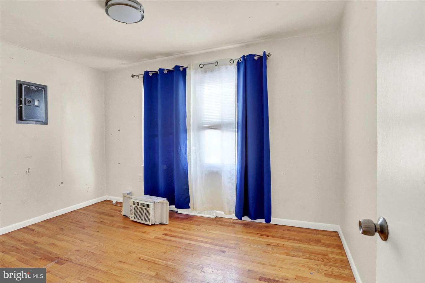 1271 3rd Street photo 19