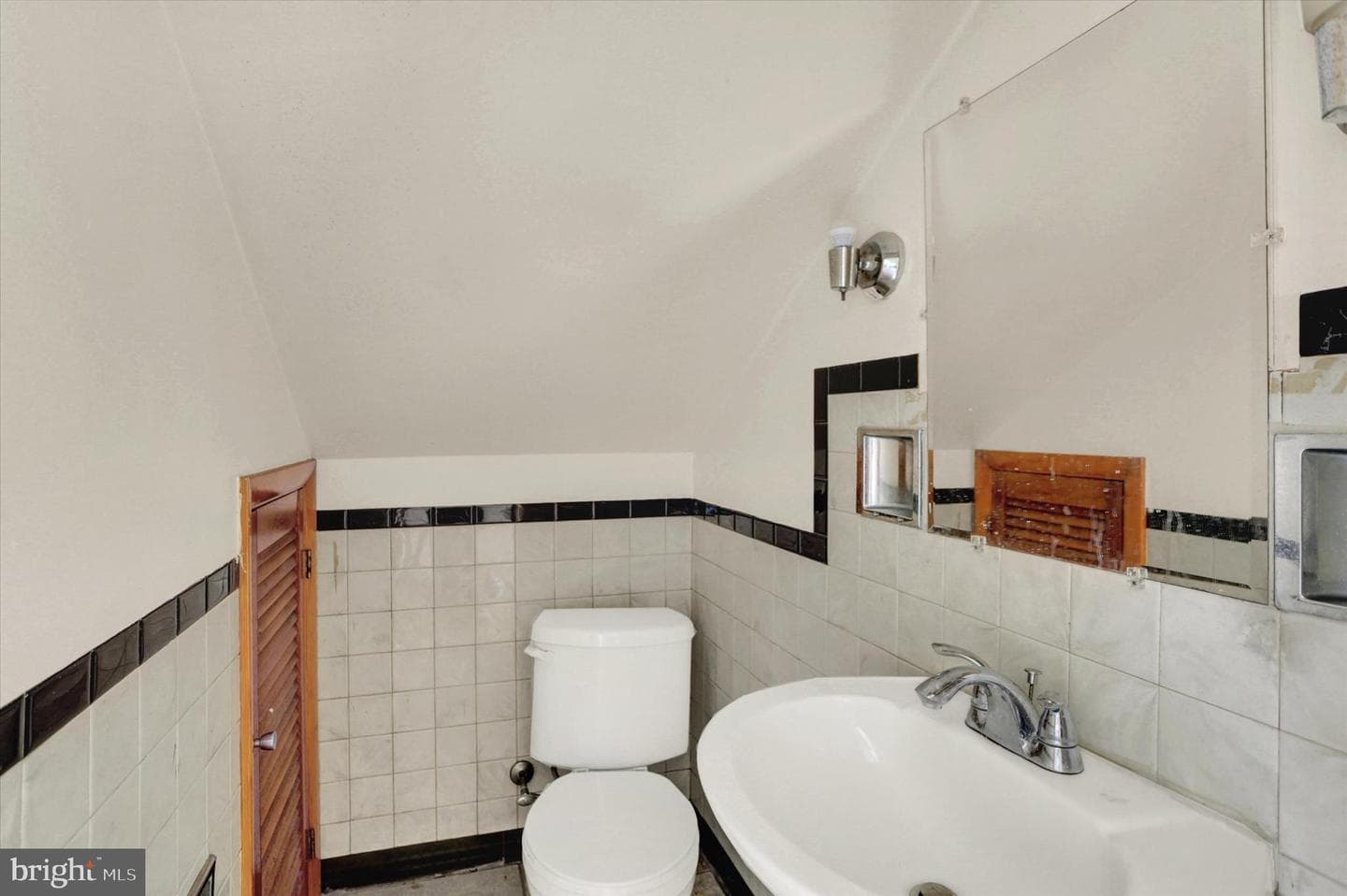 1271 3rd Street photo 28