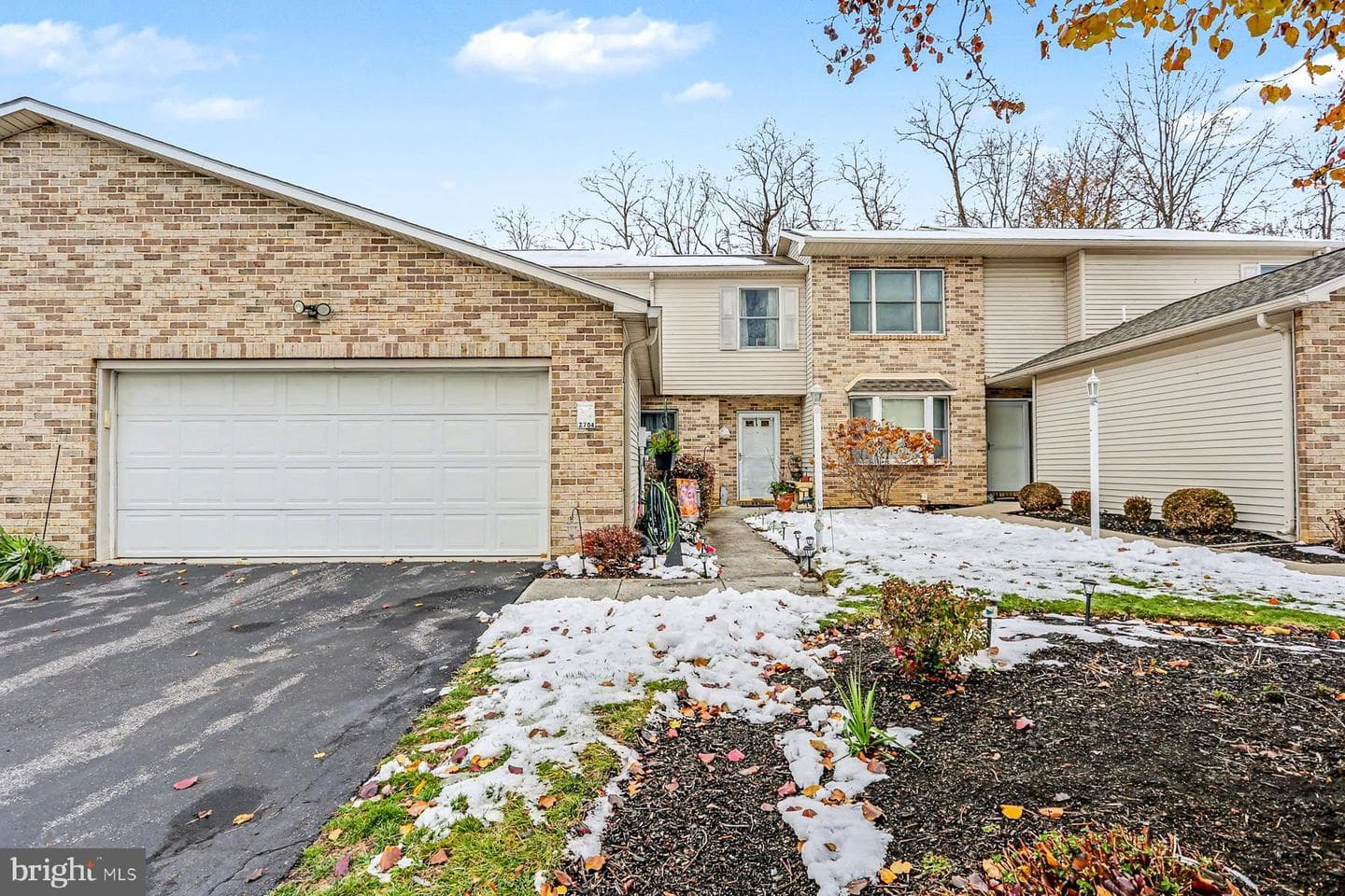 2704 Gateway Court