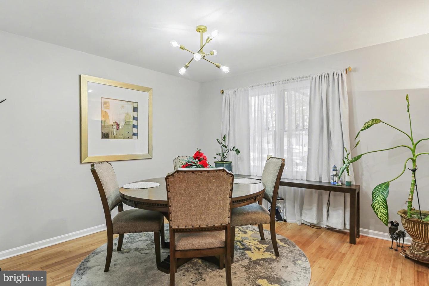 2704 Gateway Court photo 6