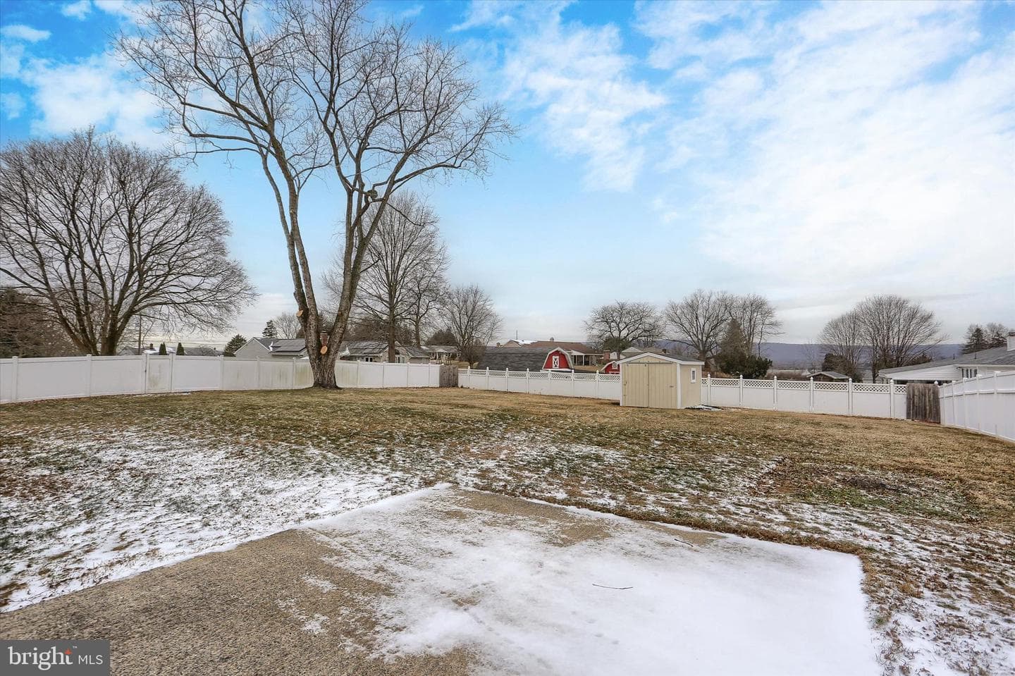 7194 Catherine Drive photo 29
