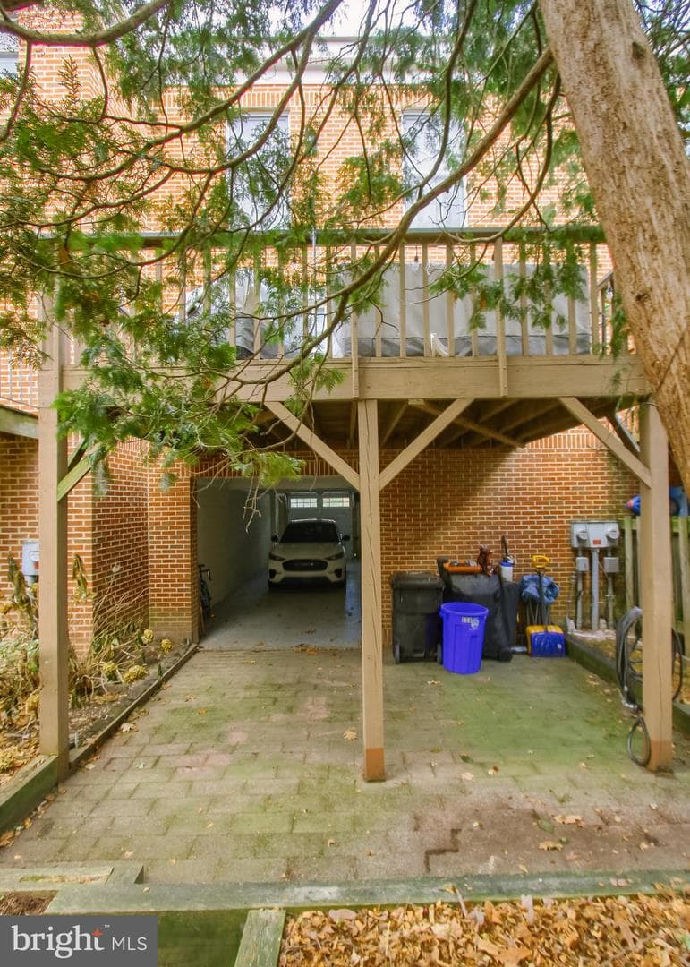606 Showers Street photo 34