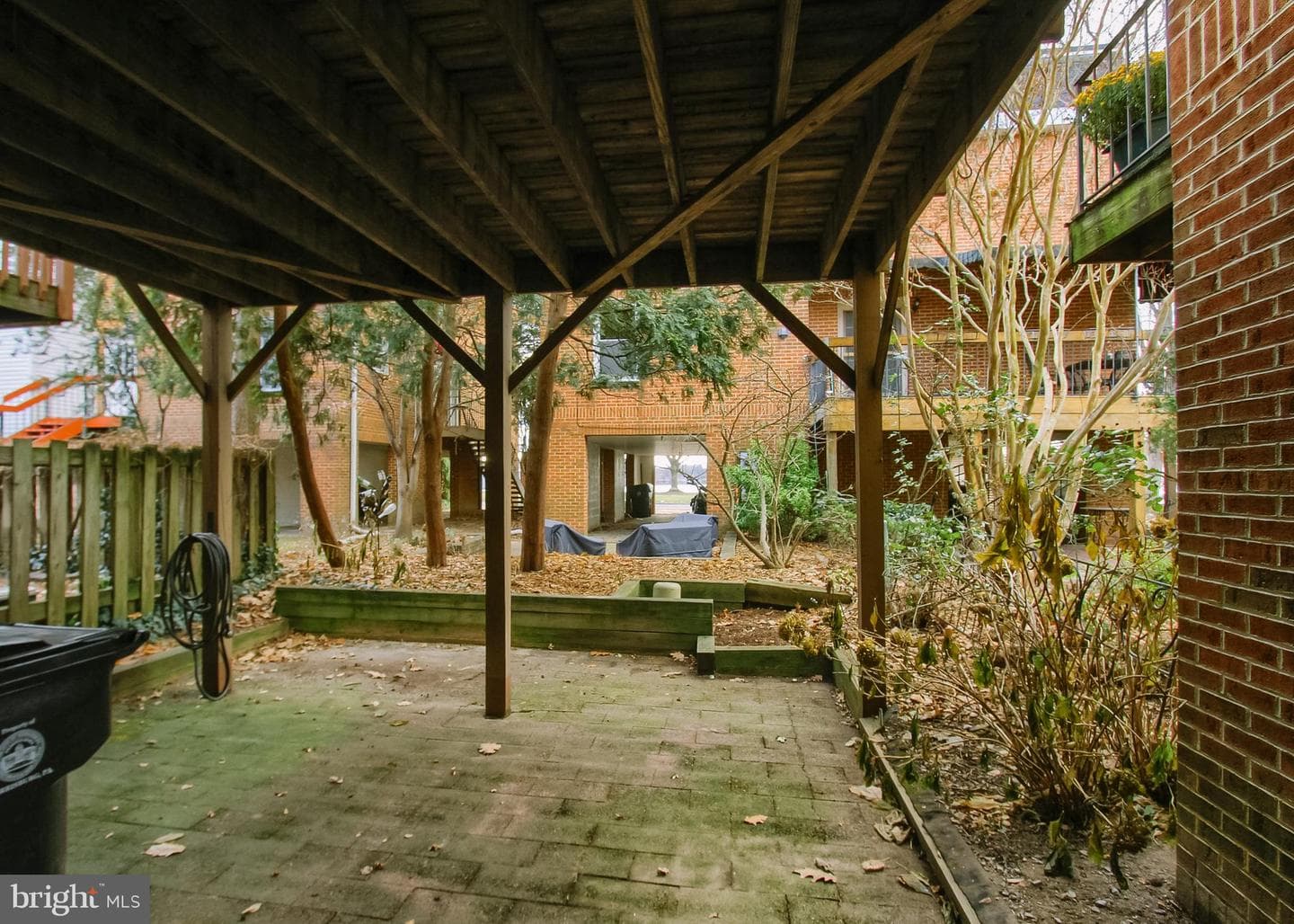 606 Showers Street photo 36