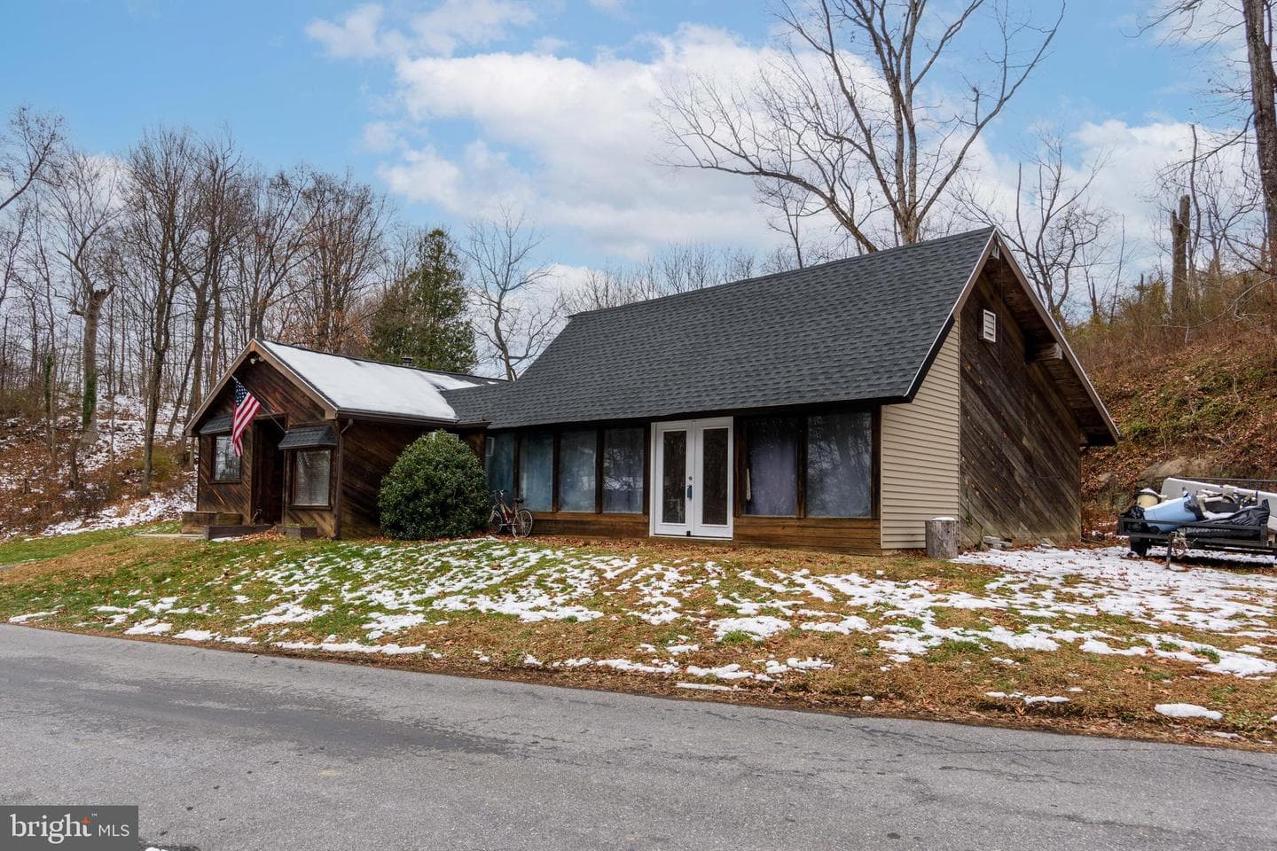 1016 Blue Ridge Road photo 2