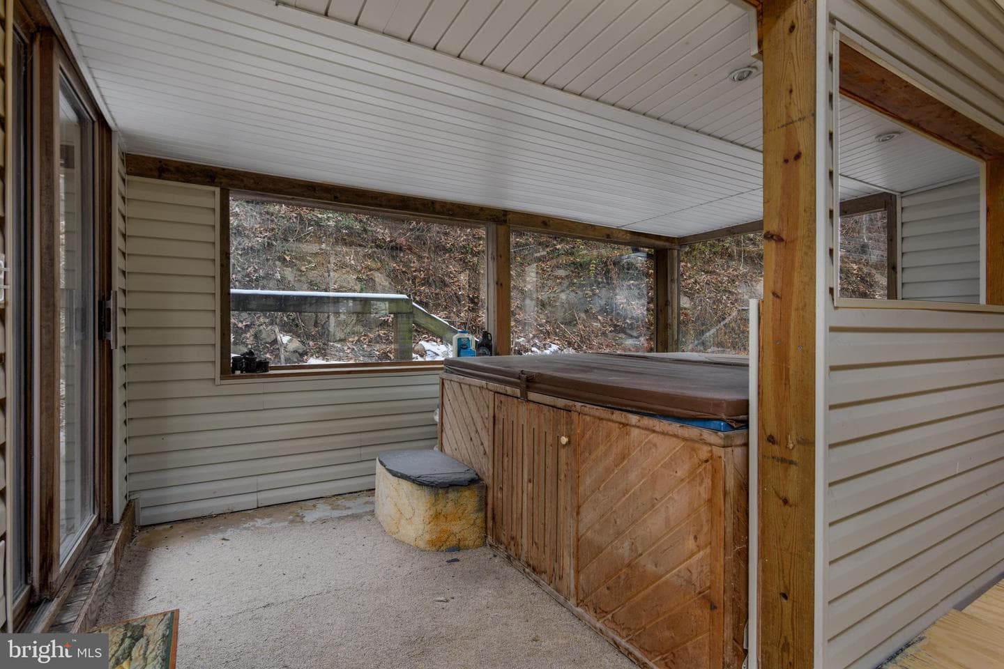 1016 Blue Ridge Road photo 25