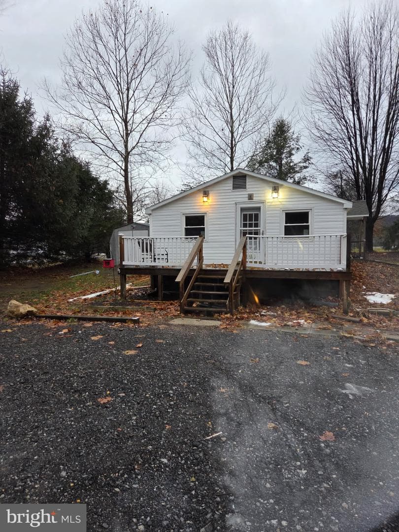8012 Appleby Road photo 38