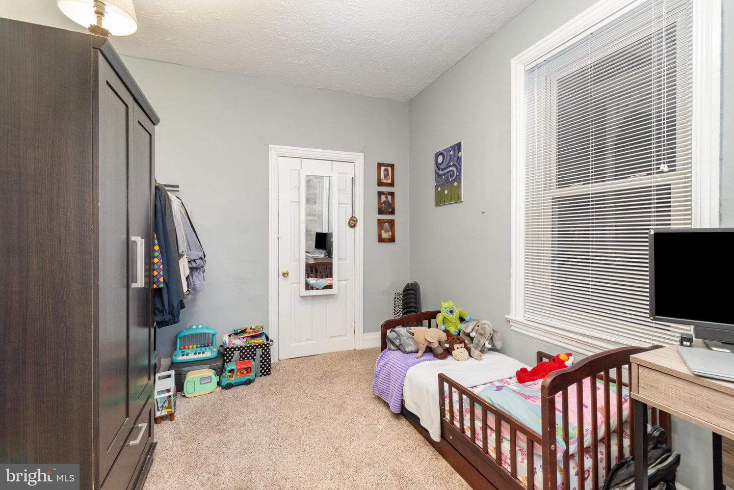 215 Muench Street photo 18