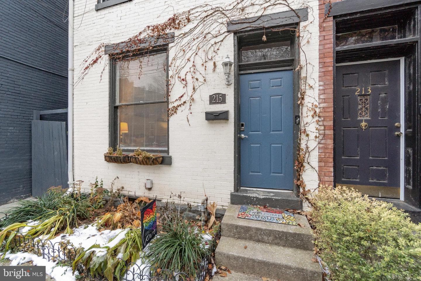 215 Muench Street photo 4